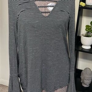 American Eagle Outfitters Striped Long Sleeve Tee